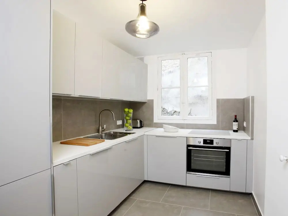 LUX 4BDR Opera Lafayette 2 by Livinparis
