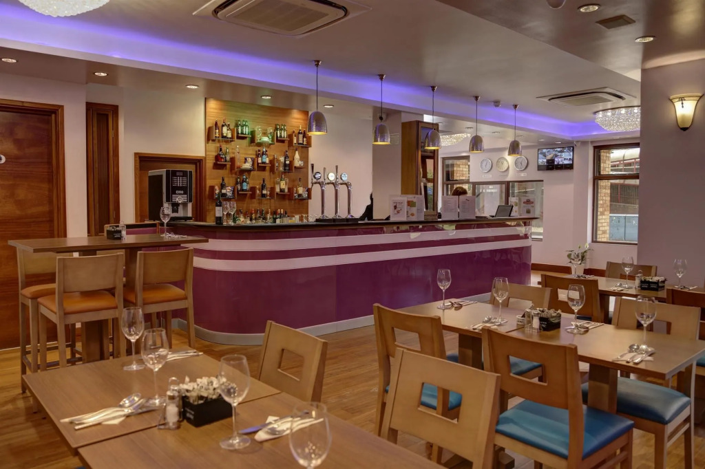 The Airlink Hotel London Heathrow