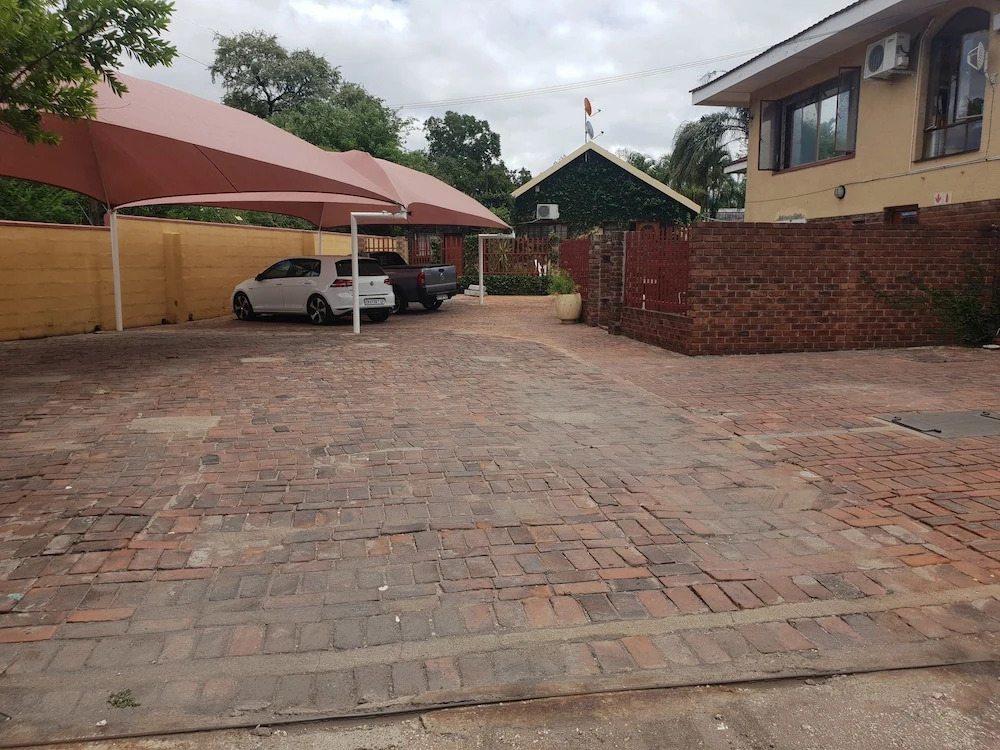 Selati Guest House