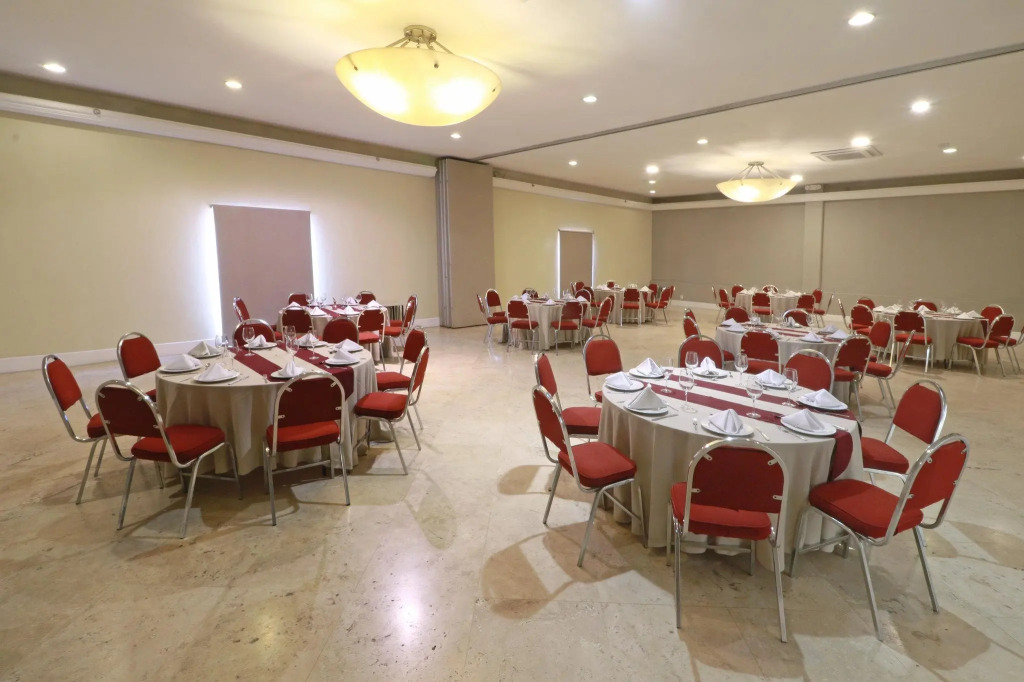Holiday Inn Hotel & Suites Centro Historico by IHG
