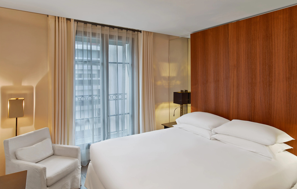 Le Metropolitan, Paris Tour Eiffel, a Tribute Portfolio Hotel