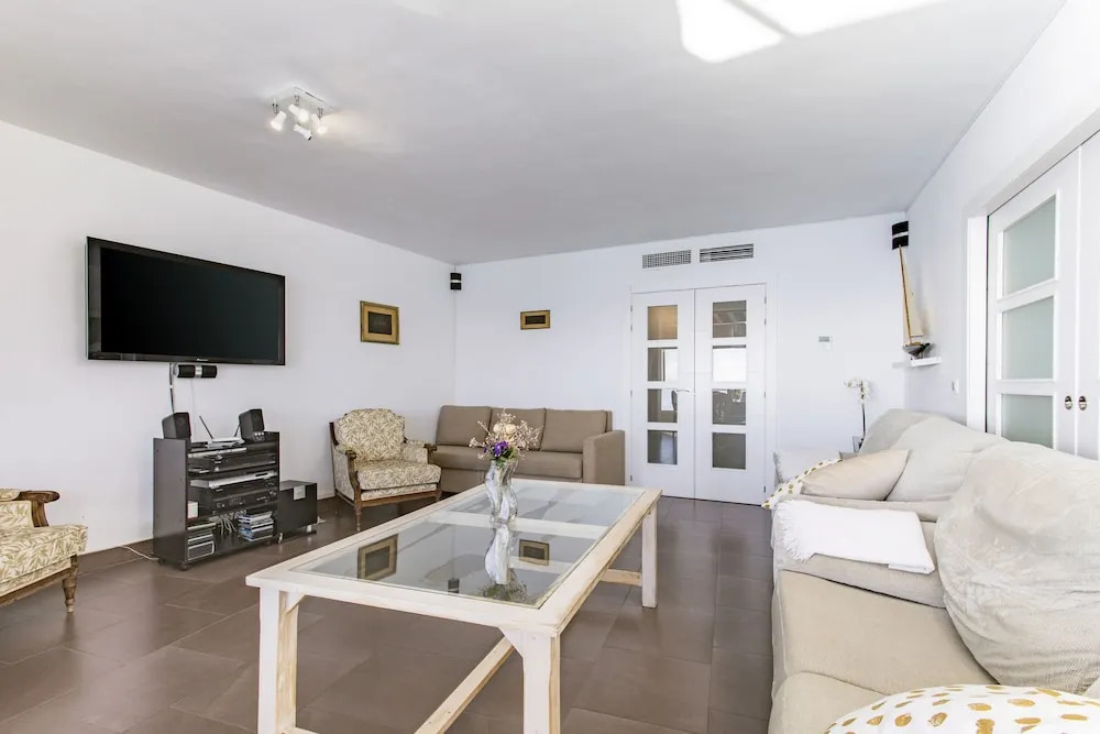 Rentcostadelsol Malagueta Miramar