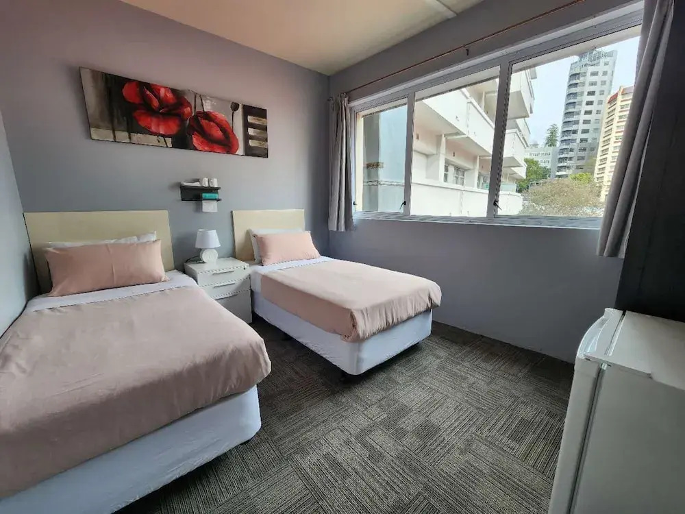 Oceanic Hostel
