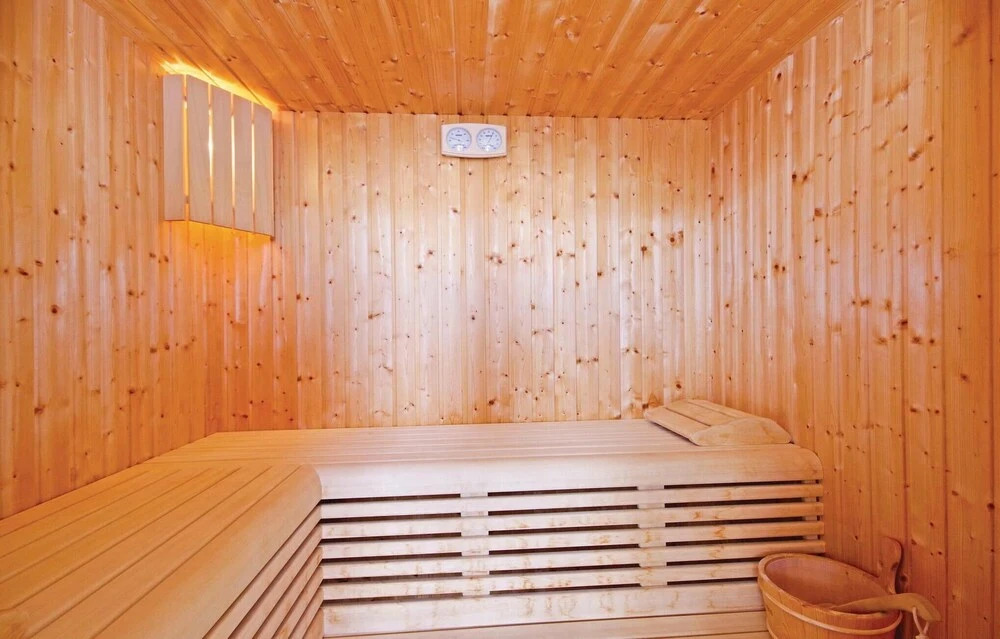 Awesome Home In Trsteno With Sauna