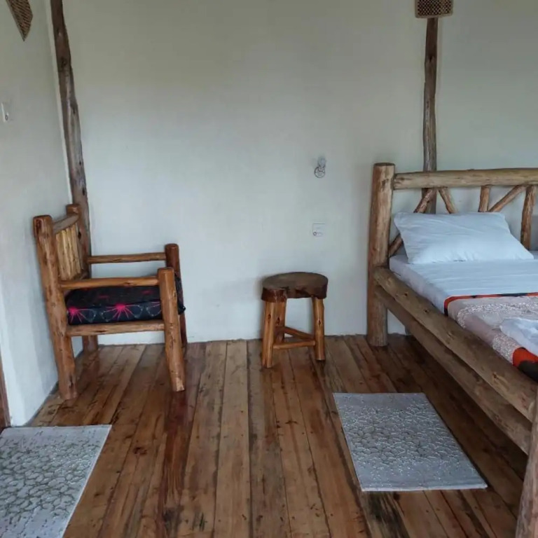 Songbird Safari Lodge