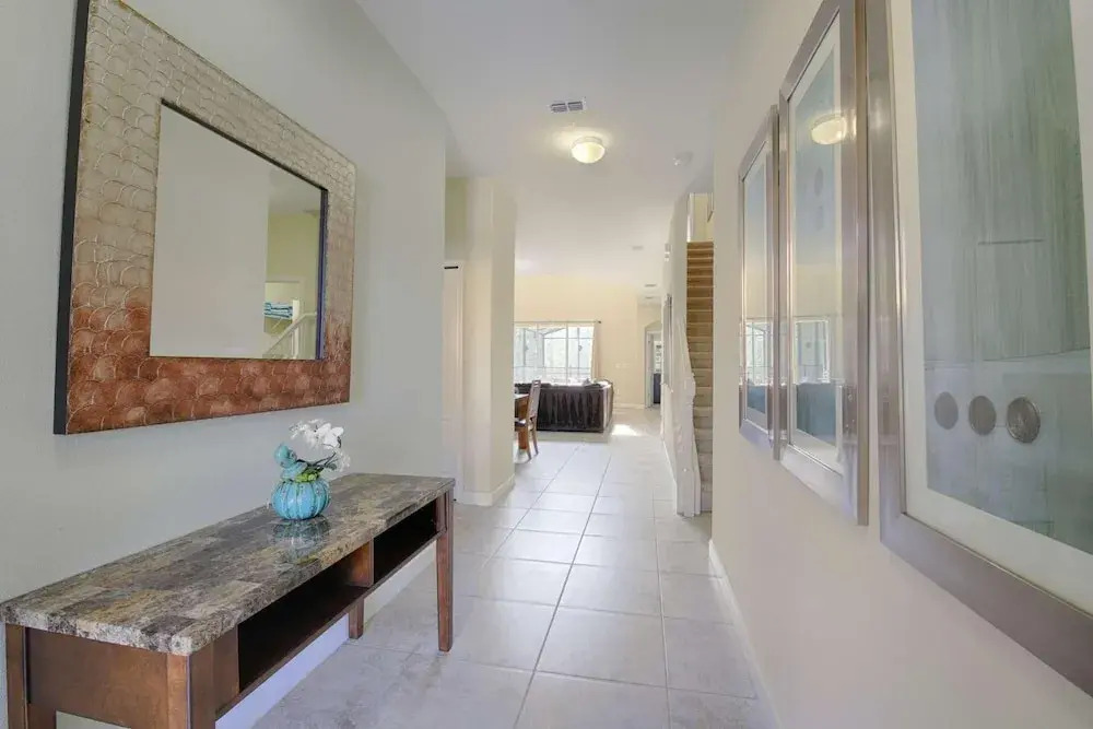 2914 Paradise Palms