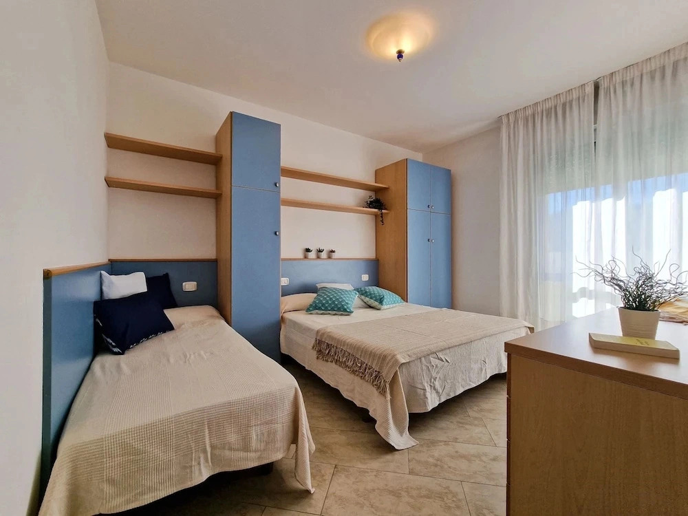Lovely and Cozy Beachside Flat-beahost