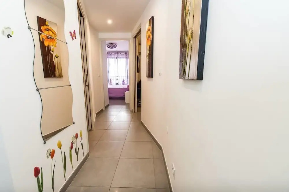 Bone Street Apartment