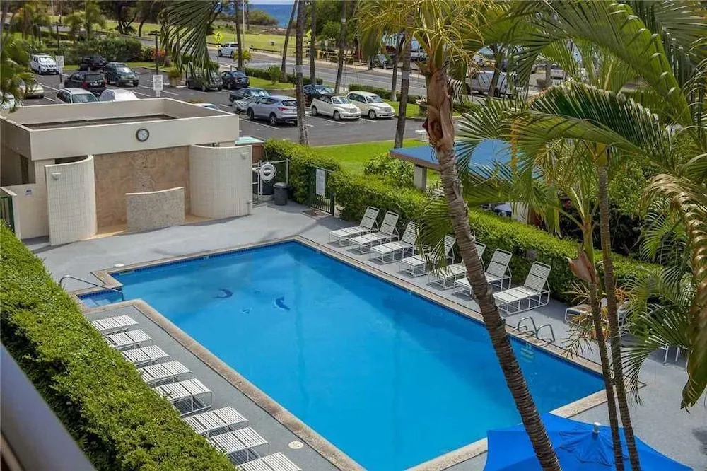 Maui Parkshore 306 - 2 Br Condo