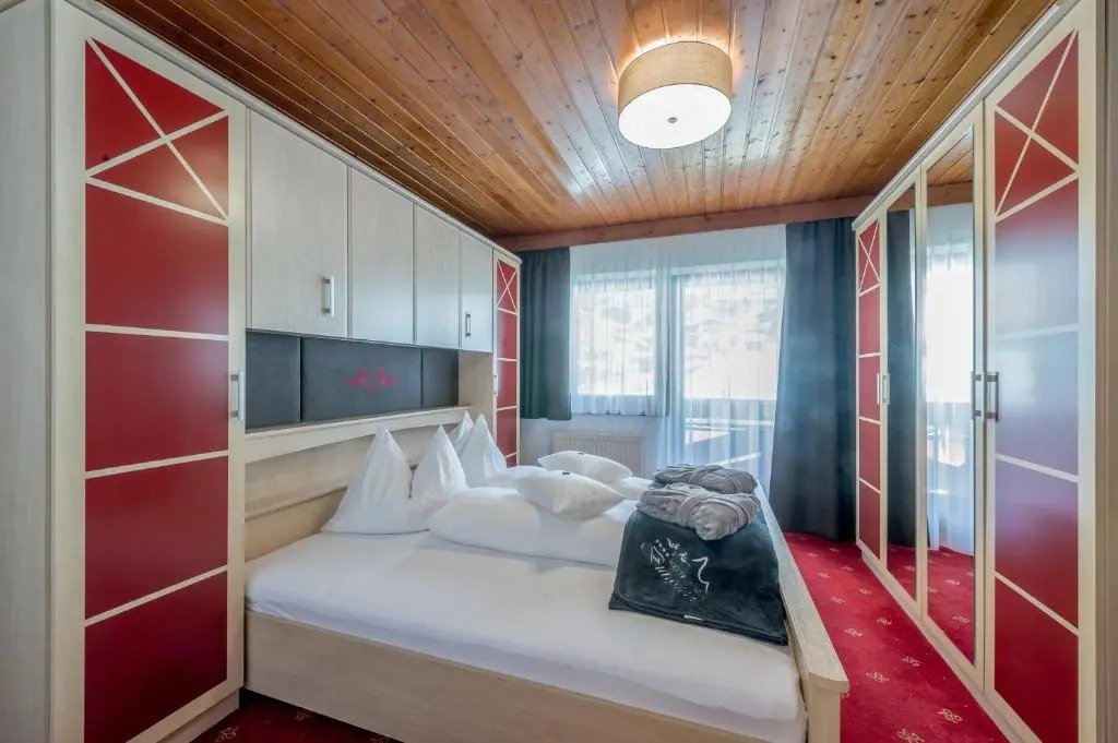 HOTEL Burgstein alpin & lifestyle