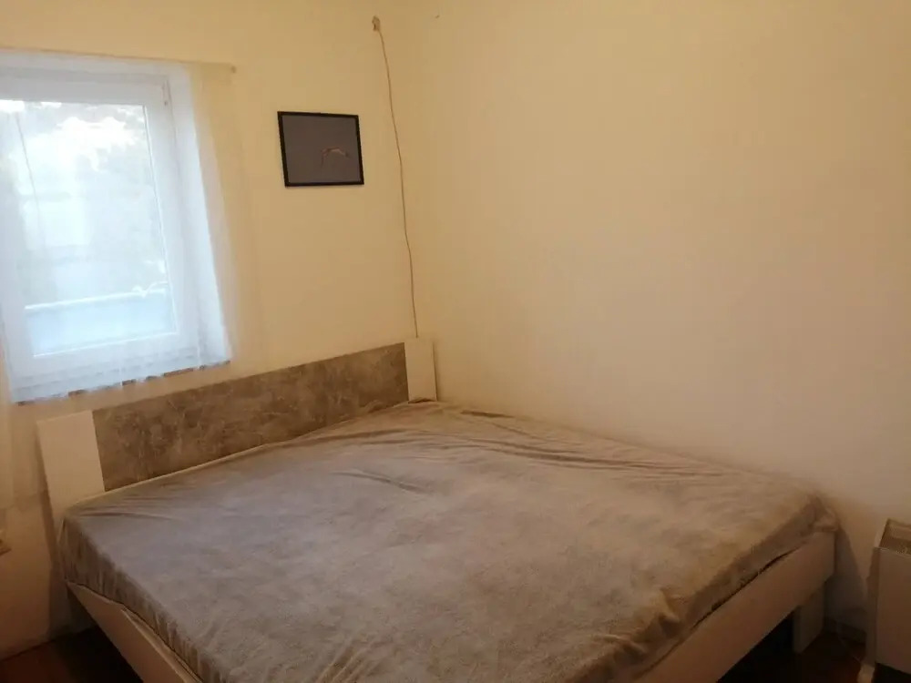 Sea View 1-bedroom Apartment Long Island