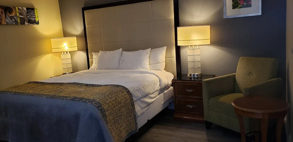 Regency Inn