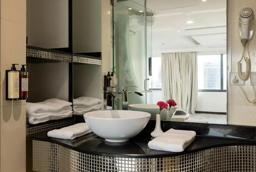 Mira Business Hotel