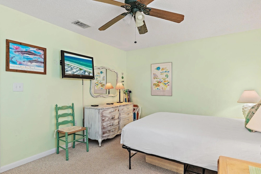 Summerhouse Townhomes #2- Changes in Attitude