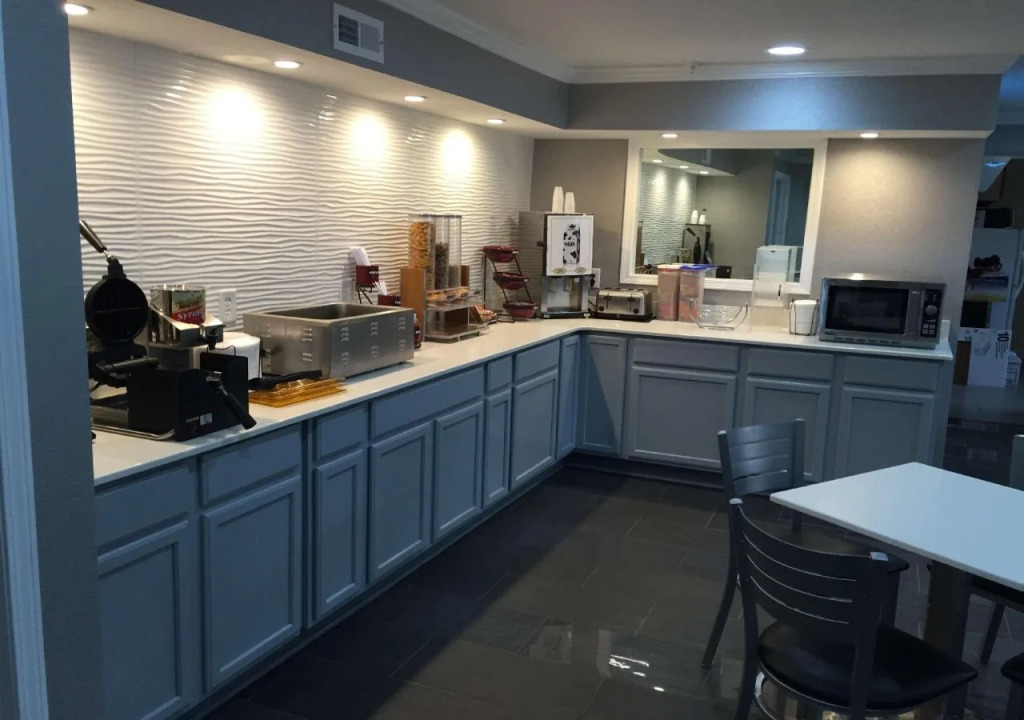 Best Western Allatoona Inn & Suites