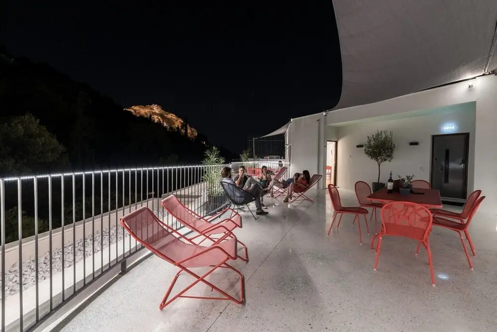 Zoia The Hill 9 Athens City Center