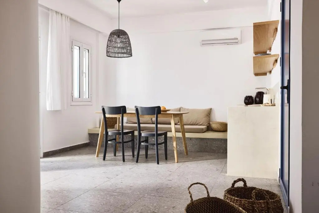 Tramontana Suites