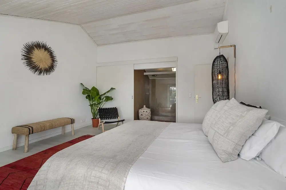 Stylish Sunny Penthouse Near Cascais Center & Greenspace