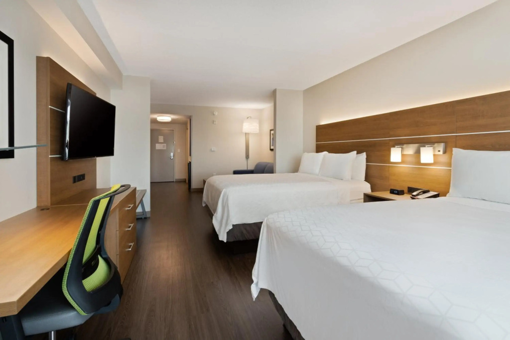 Holiday Inn Express Hotel & Suites Largo-Clearwater by IHG