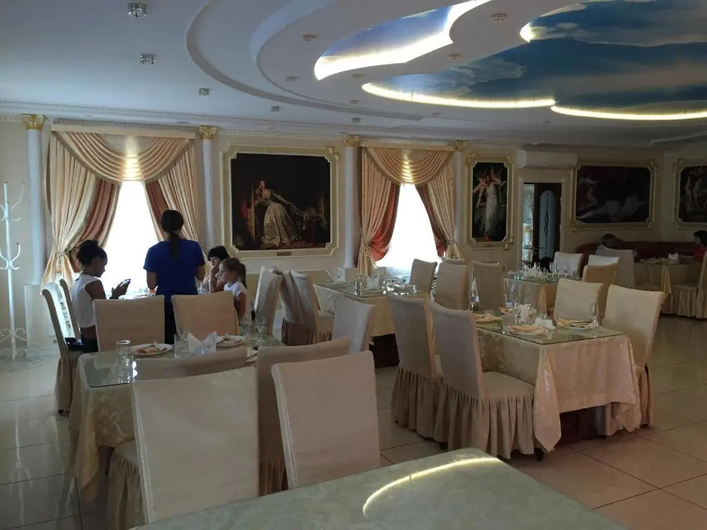 Hotel Oktan