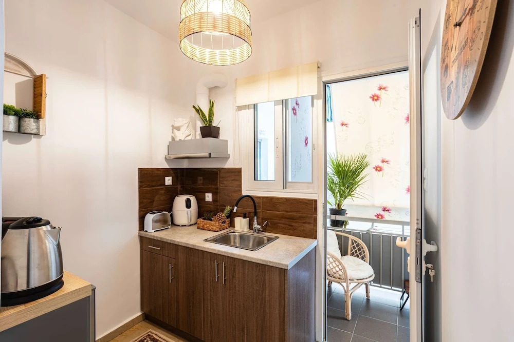 Elena s Cozy Getaway In Kalamata s Center