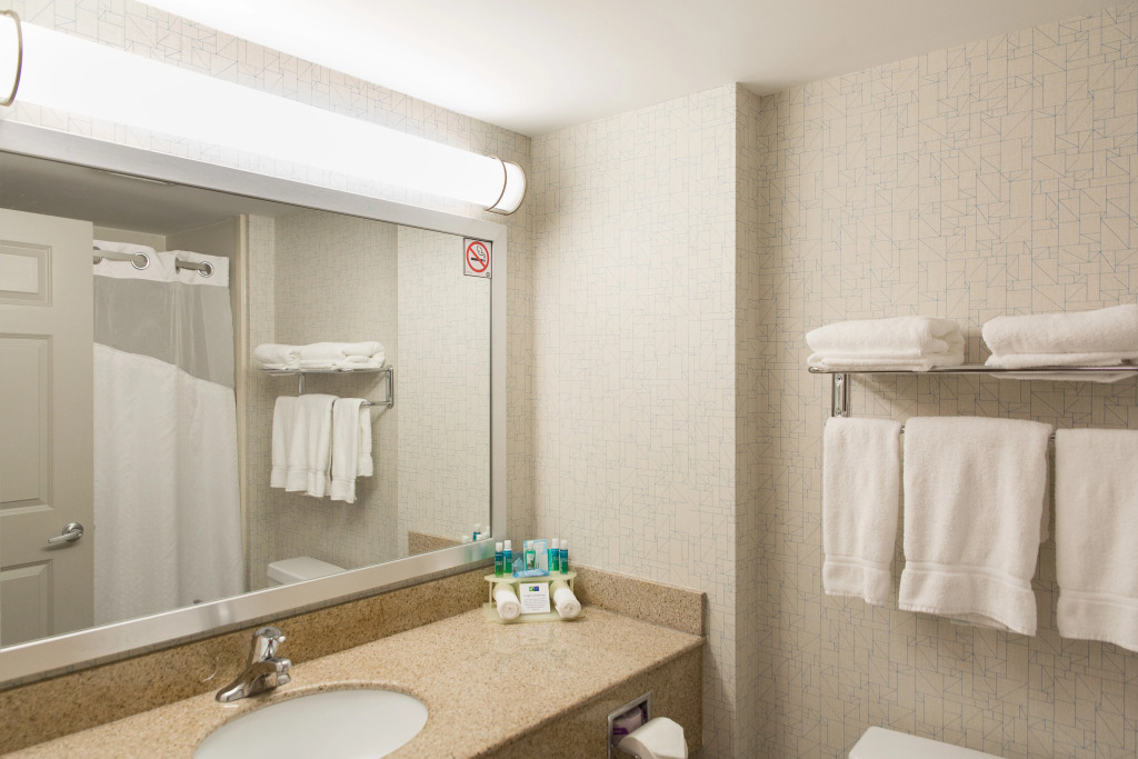 Holiday Inn Express Brampton by IHG