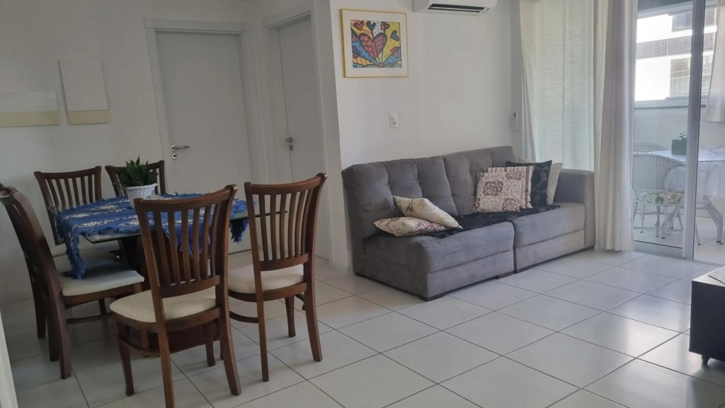 Apartamento com 2 quartos para 5 hóspedes - Recanto do Cardeal - Praia de Bombas-Bombinhas