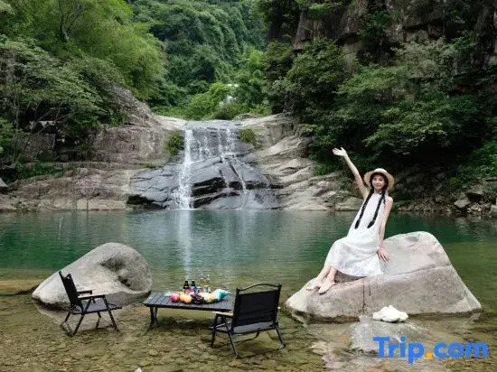 Jishe Light Luxury Family Holiday Homestay