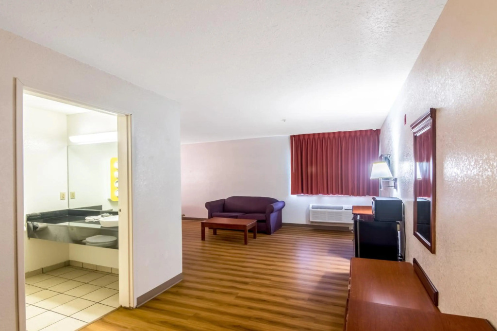 Motel 6 Oklahoma City OK Fairgrounds West