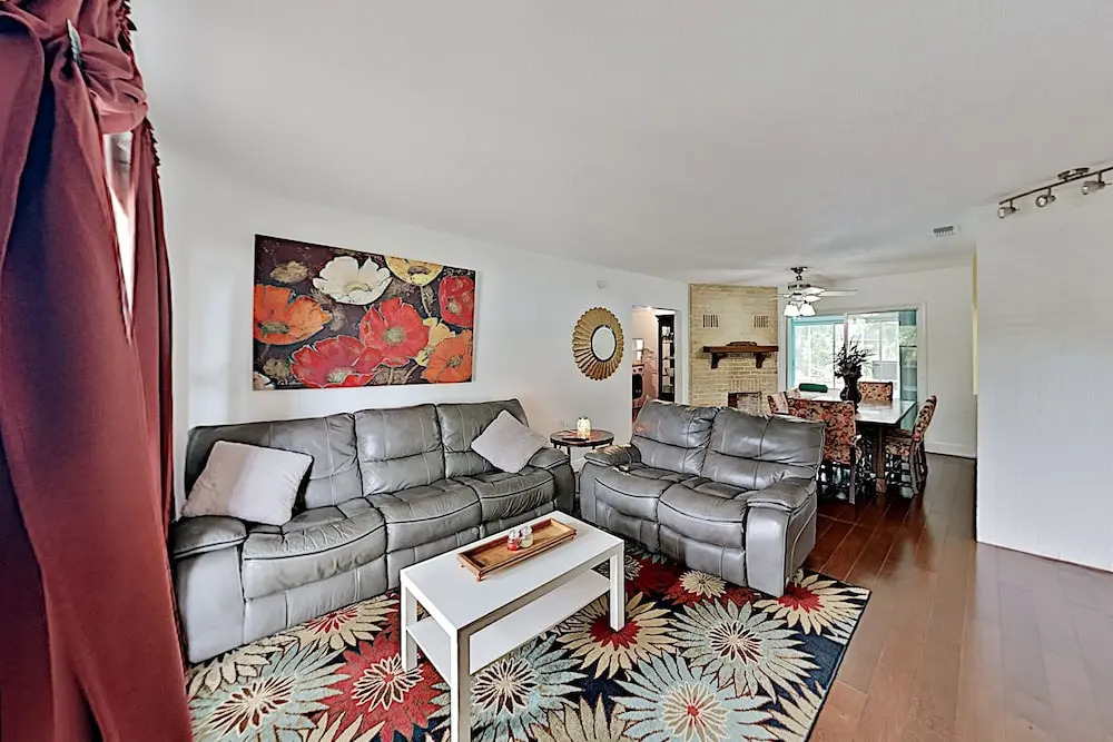 219spega 3 Bedroom Home