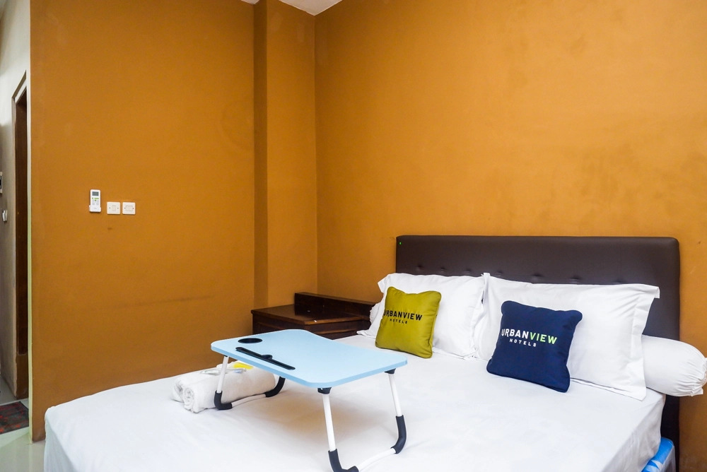 90182 Blok O International Guest House