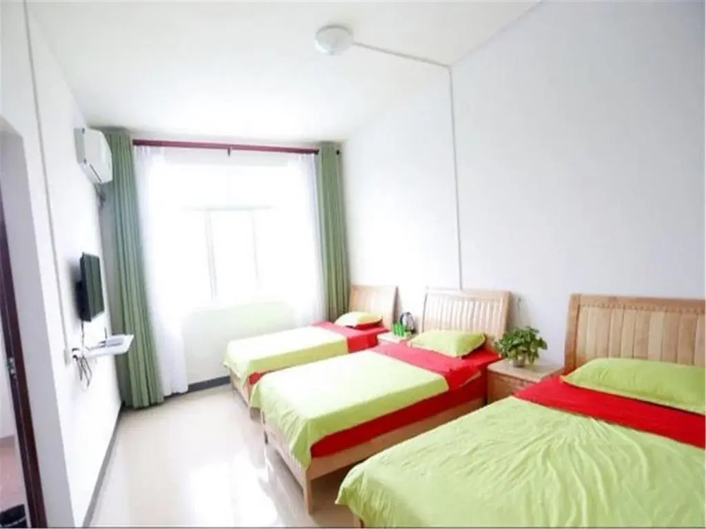 Yangsuo Mumu Sketch Base River Inn