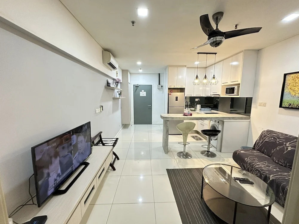 Summer Suites KLCC Apartments by Soulasia