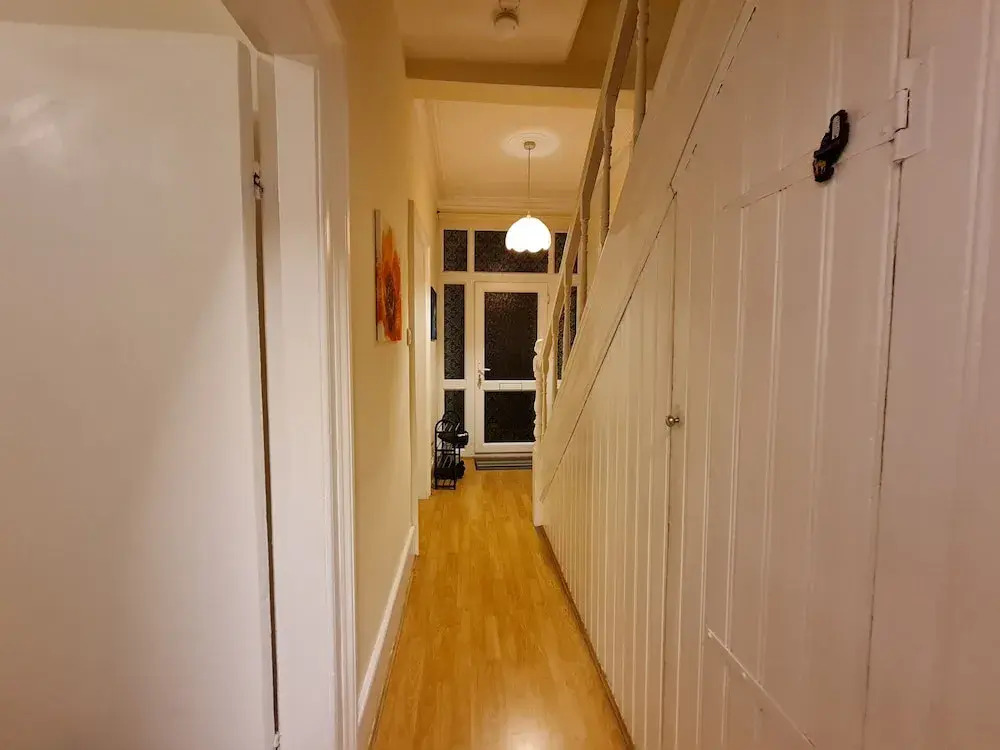 House-sleeps4-parking-garden
