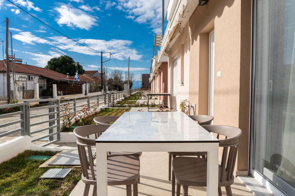 SLV Dionysos Apartment