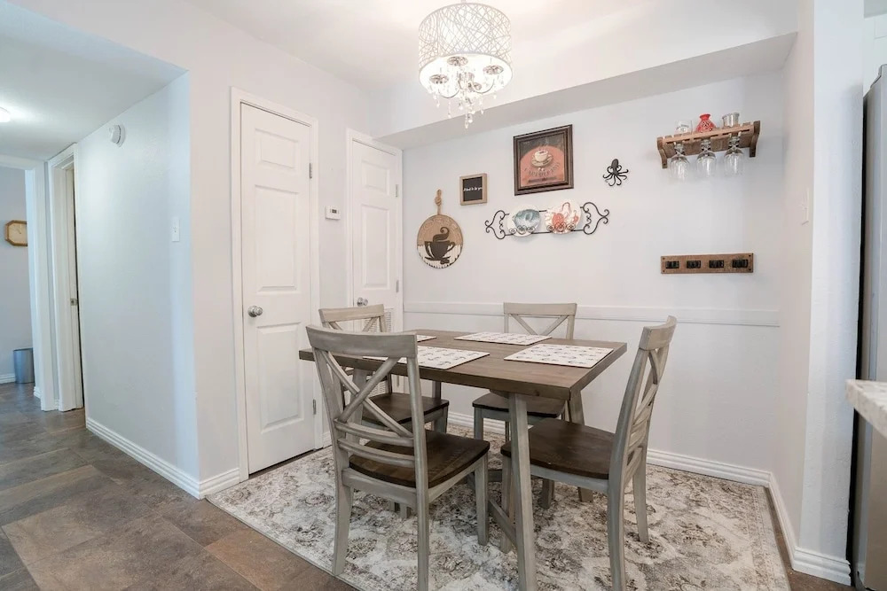 Seawall Escape - 2 Br Home