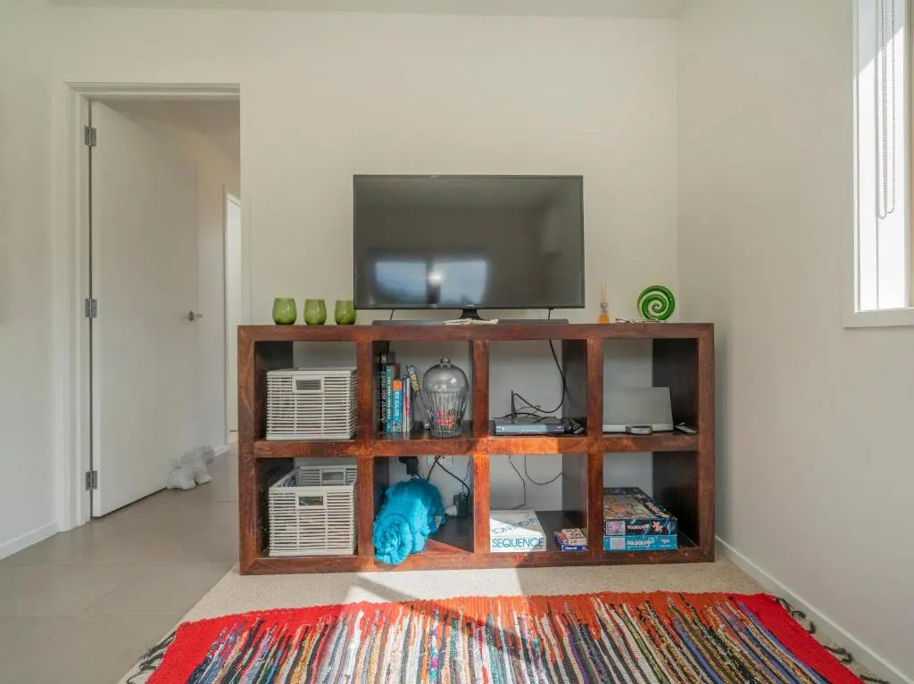Sunny Days Retreat - Tairua Holiday Home