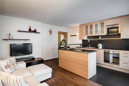 Apartments Tino