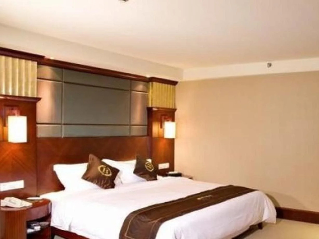 Jiabo Hotel
