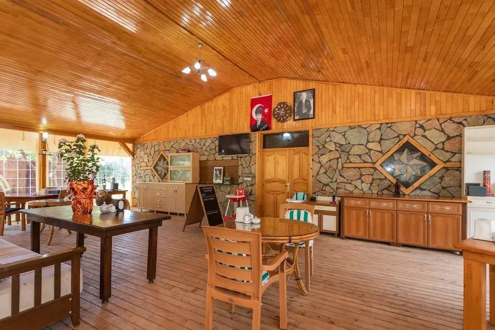 Çıralı Likya Yanartaş Bungalow
