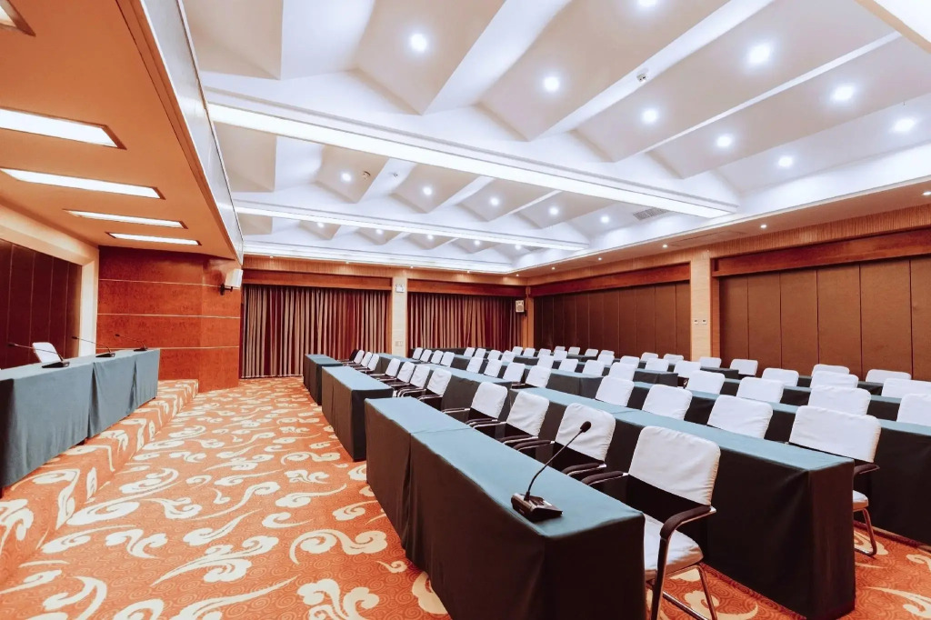Sheng Bang Hotel
