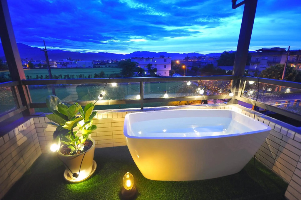 M2 Villa