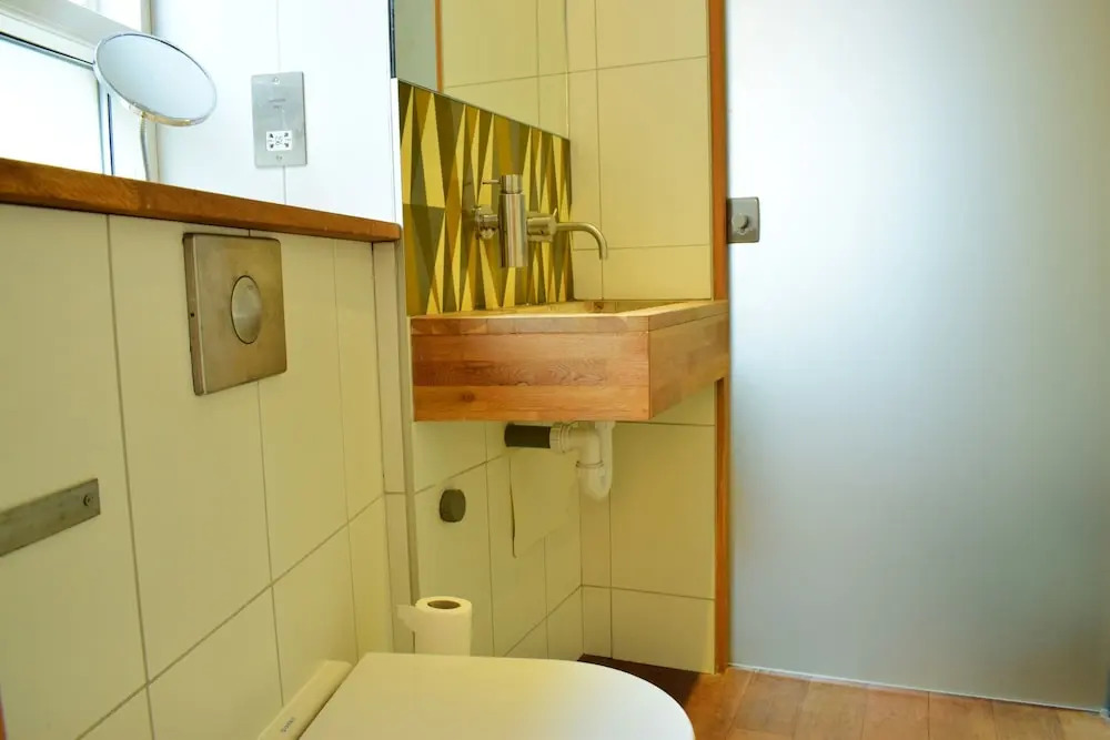3 Bedroom Pimlico Home