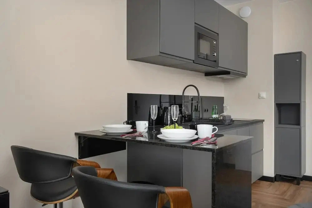 Holiday Studio With Balcony, Indoor Pool, Sauna