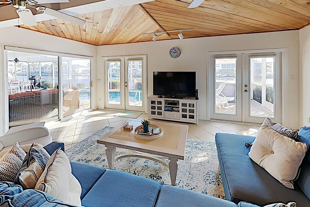 Paradise Found! Direct Gulf Access, Kayaks, Heated Pool, Hot Tub - Sky Palms Villa - Roelens