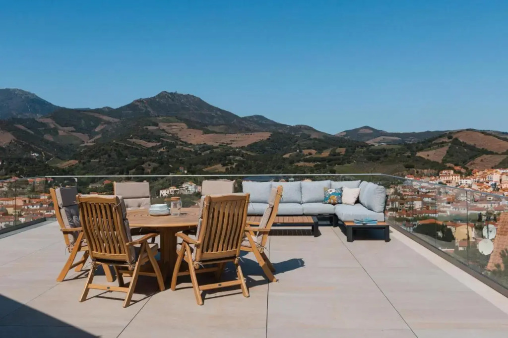 Regina's Banyuls - Modern and brand new house