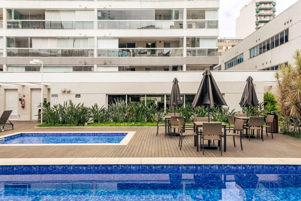 Apartamento Com Garagem Em Botafogo | Rg 96/201