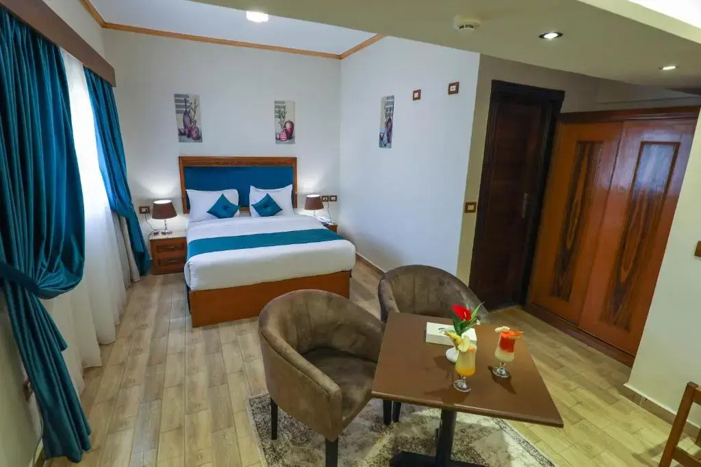 The Palm Hotel
