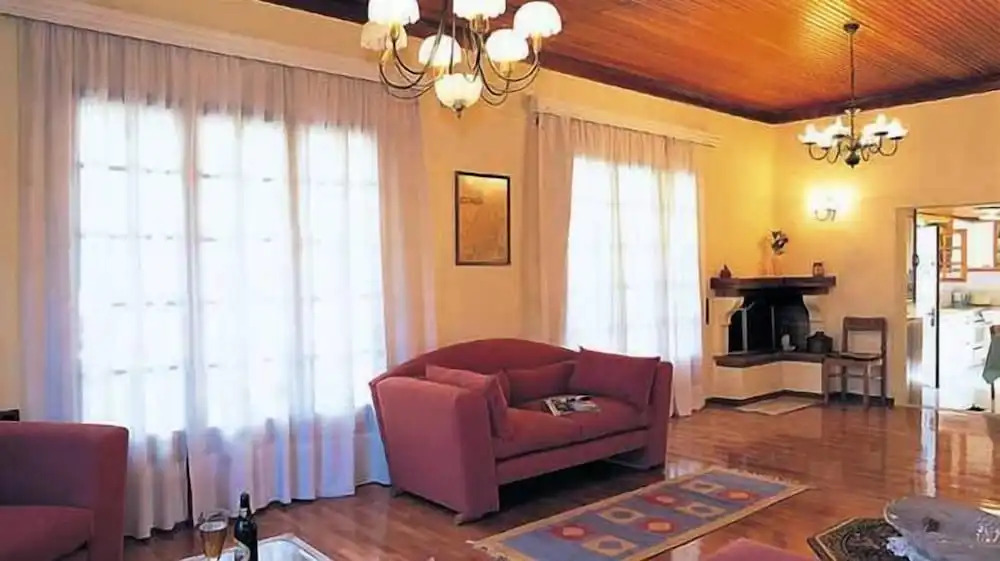 Gyra Villas - Villa Adonis with private pool