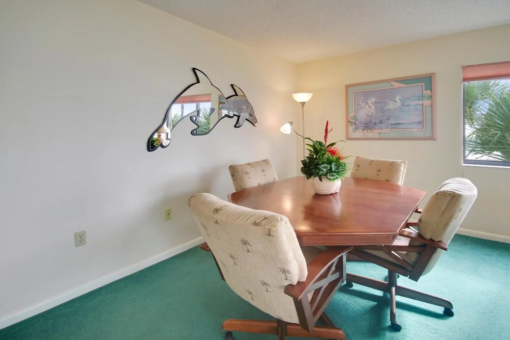 Land's End 301 Building 6 Beachfront / End Unit / Large Balcony!